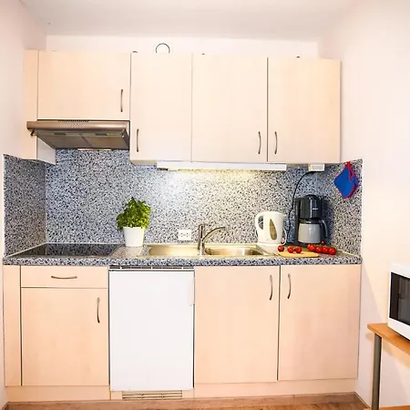 Am Meer, Mit Schwimmbad Und Sauna Apartment *