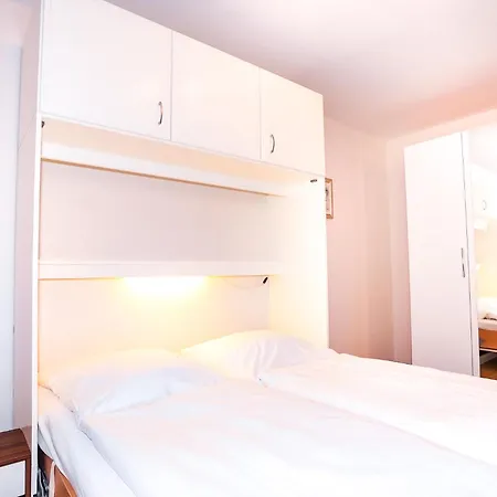 Am Meer, Mit Schwimmbad Und Sauna *